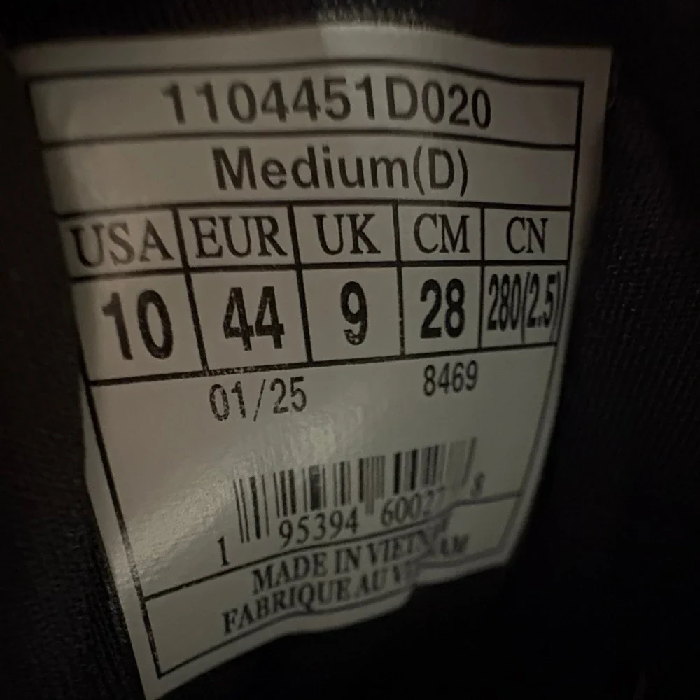 Brooks Glycerin 22 Size 10 Men's Running Shoes Black 1104451D020 Road Sneakers